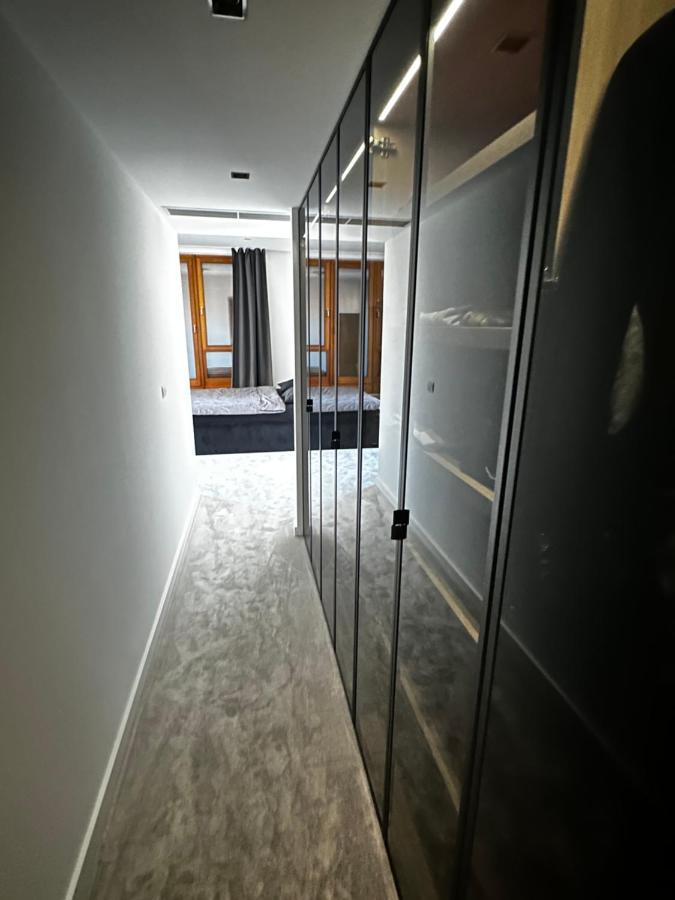 Ferienwohnung Luxury Penthouse At The Historical Centre With Free Parking Pressburg Exterior foto