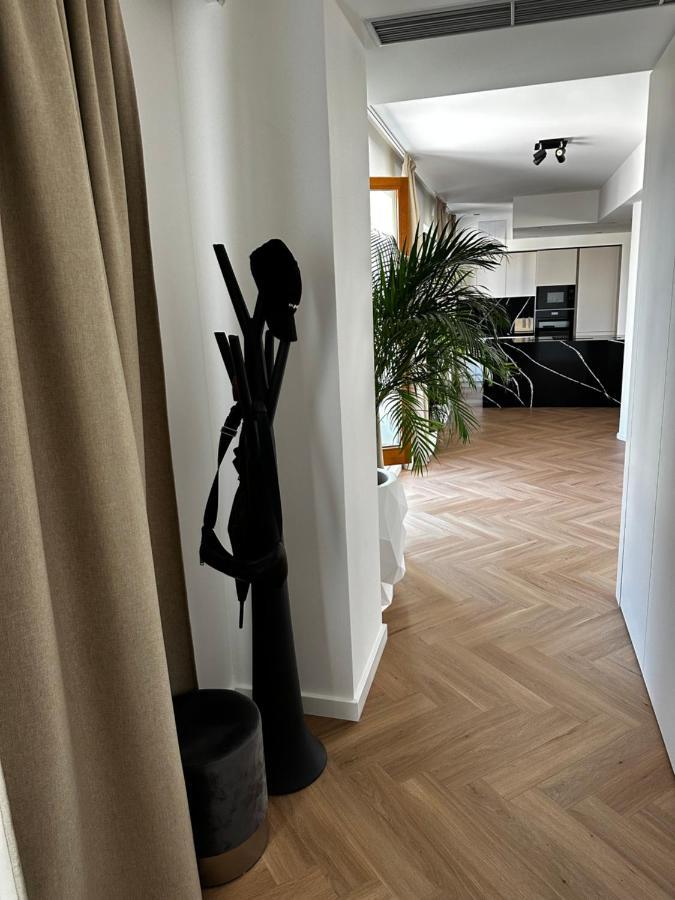 Ferienwohnung Luxury Penthouse At The Historical Centre With Free Parking Pressburg Exterior foto