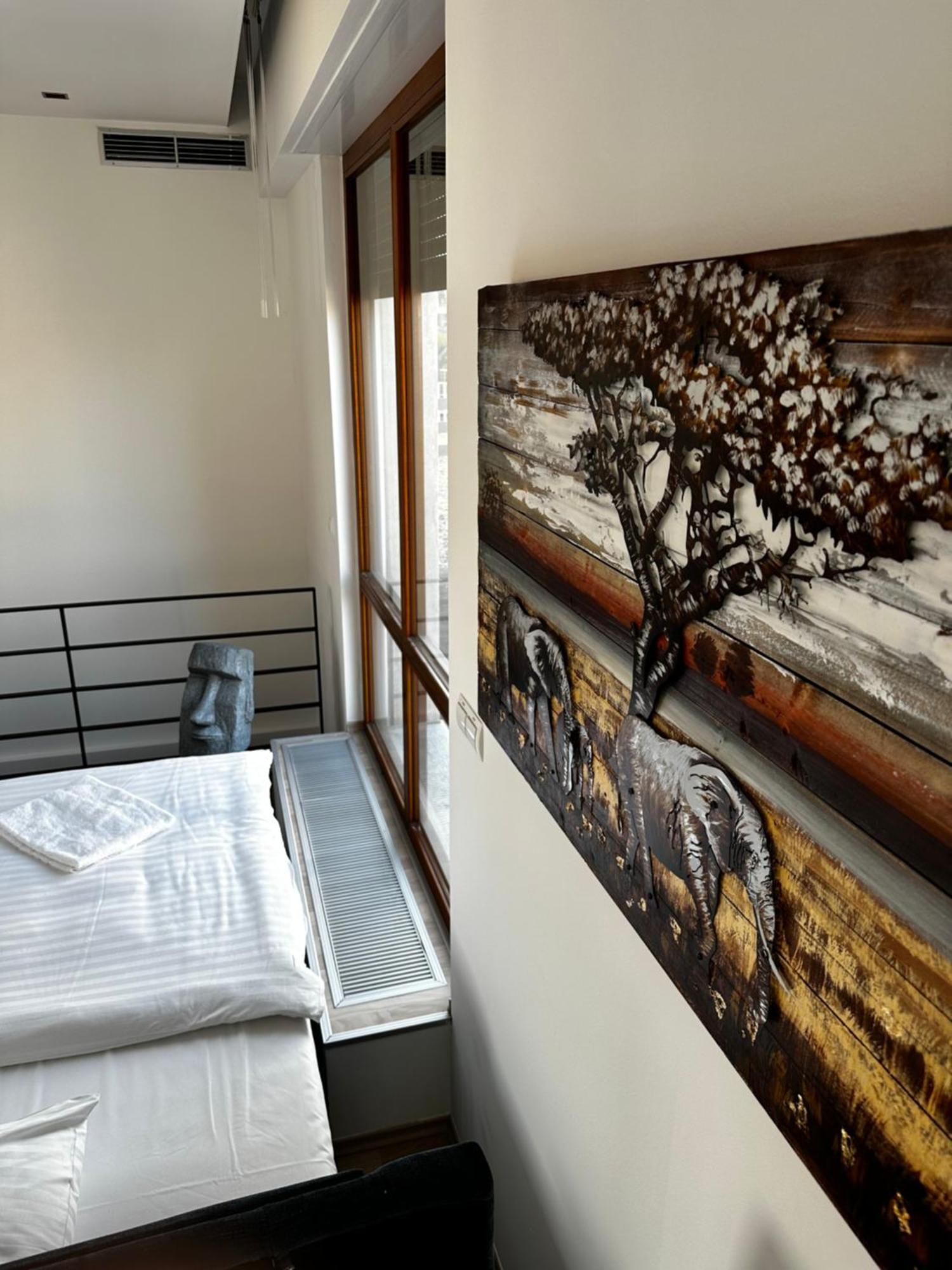 Ferienwohnung Luxury Penthouse At The Historical Centre With Free Parking Pressburg Exterior foto